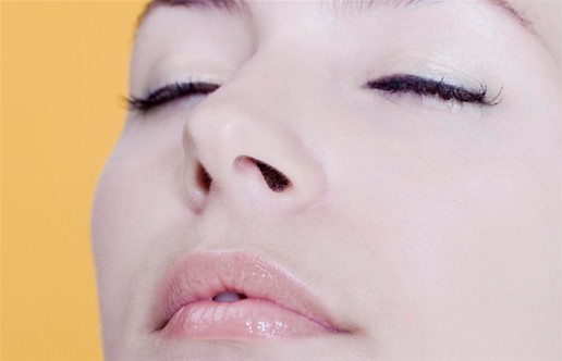 论鼻子的重要性，鼻综合整形改善鼻型