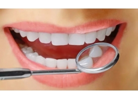 牙齿矫正改善外貌和健康