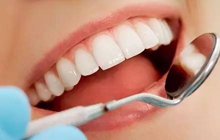 上海牙齿矫正期间需要注意什么
